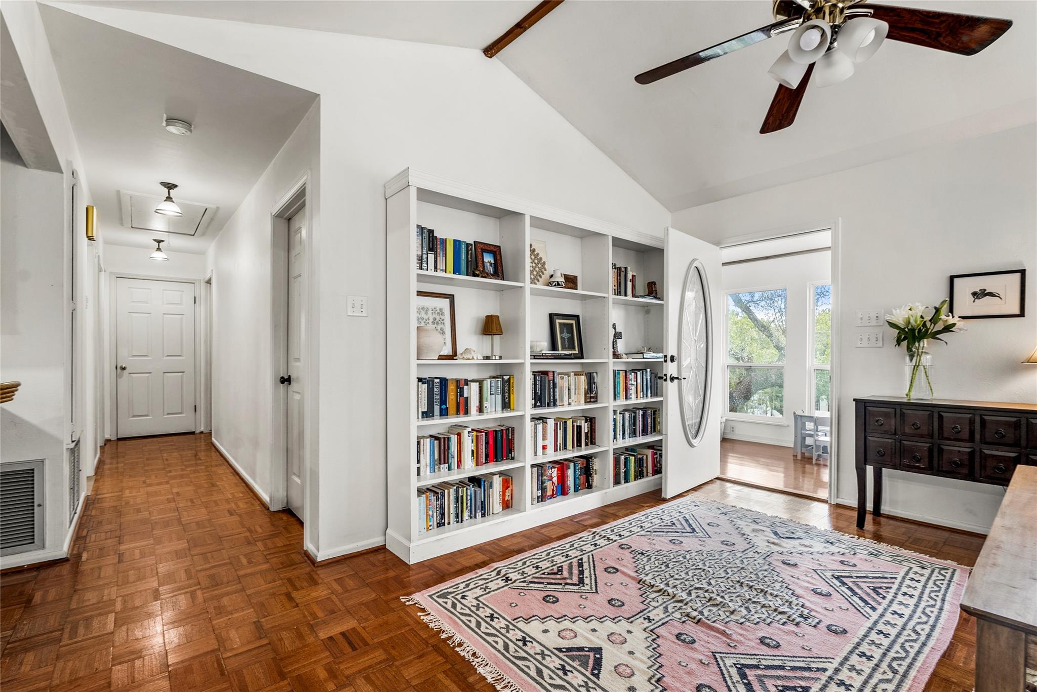 112 Liberty Ln Ln, Wimberley, TX 78676