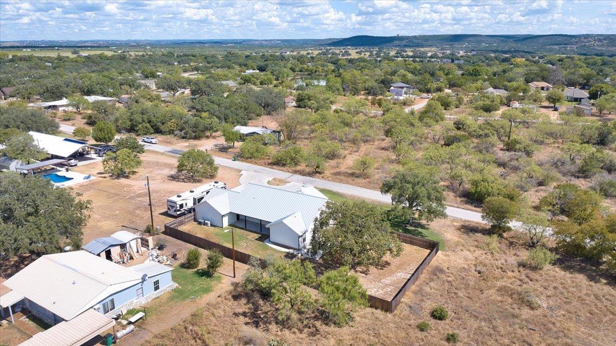 3411 Concho Trl, Kingsland, TX 78639