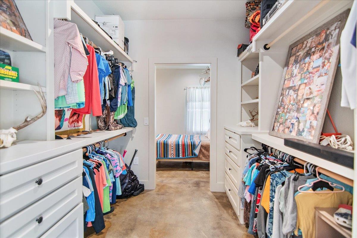 3411 Concho Trl, Kingsland, TX 78639