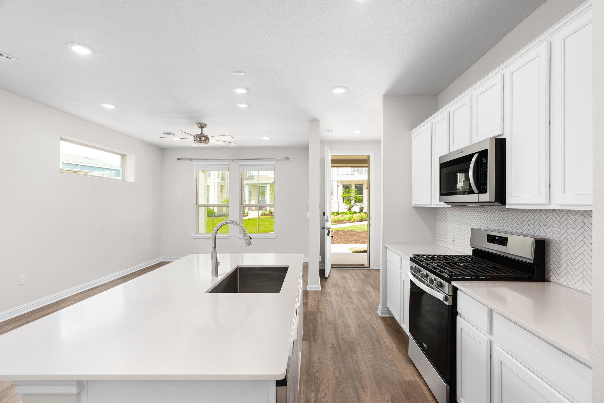 8515 Escovedo Dr, Austin, TX 78744