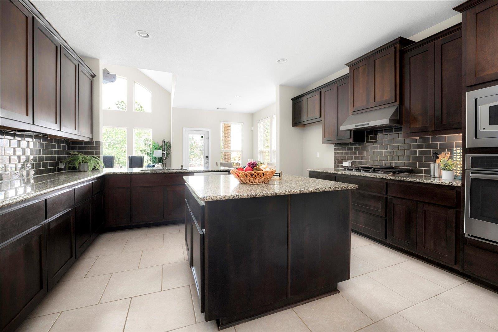 5517 Brady Bayou Cv, Austin, TX 78738