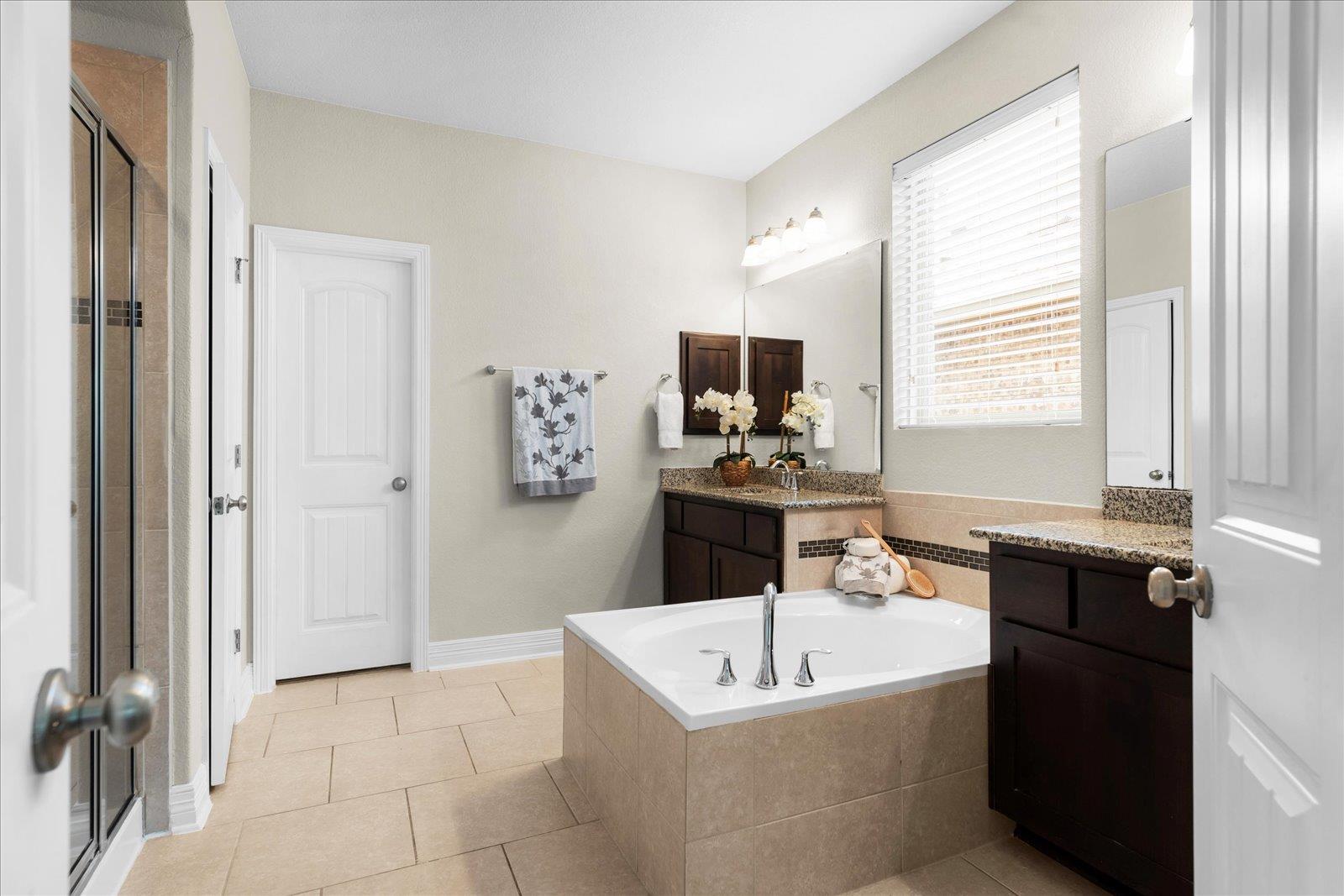 5517 Brady Bayou Cv, Austin, TX 78738