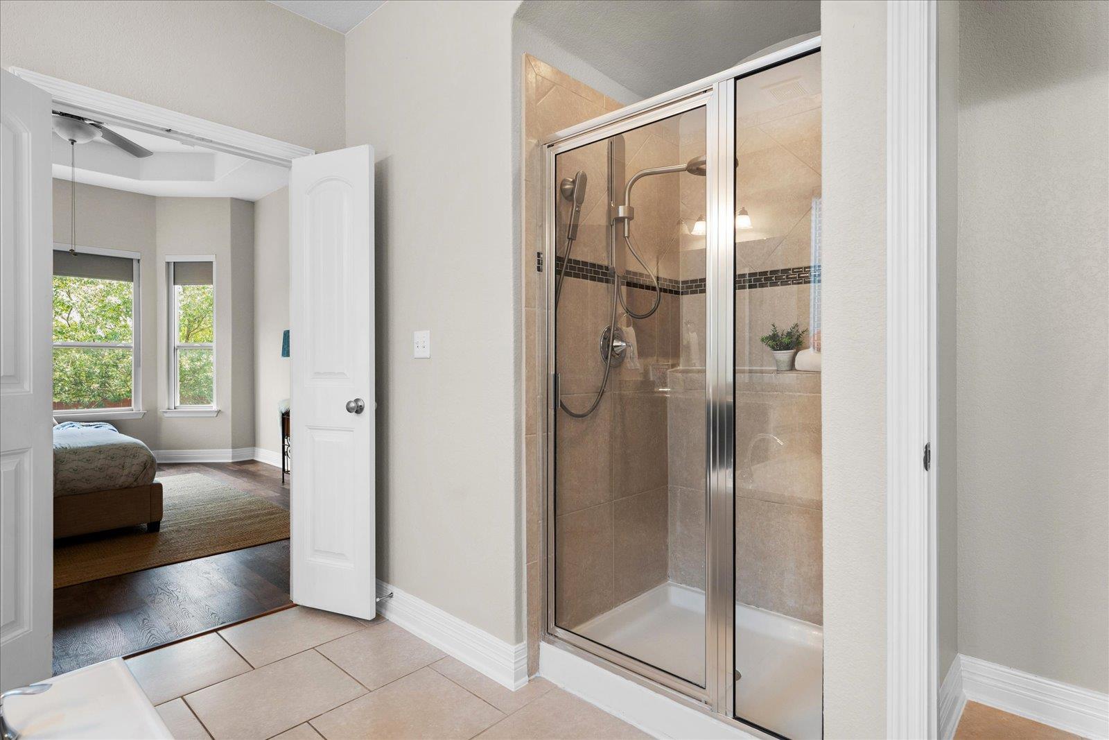 5517 Brady Bayou Cv, Austin, TX 78738