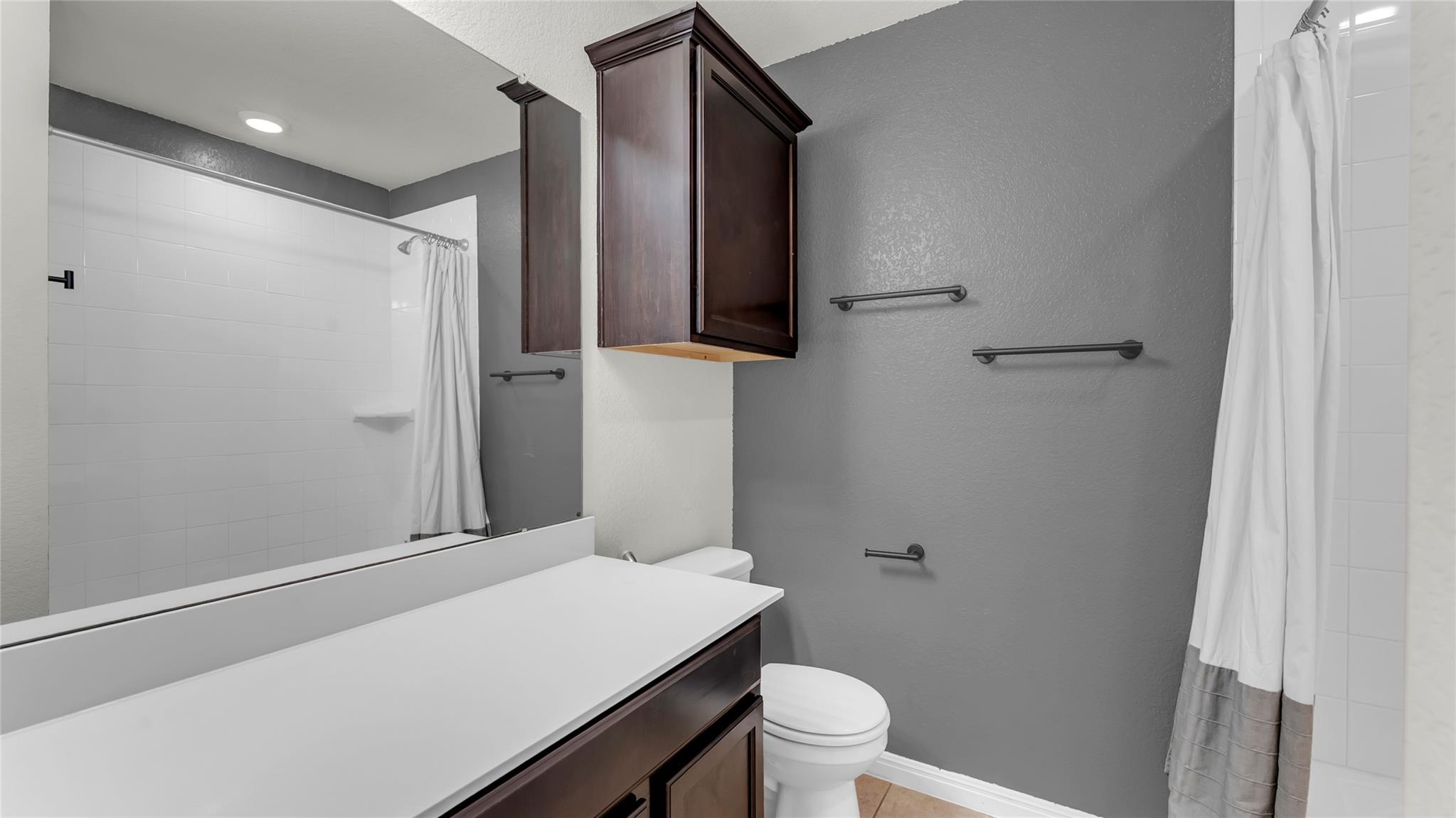 1317 Spicewood Dr, Burnet, TX 78611