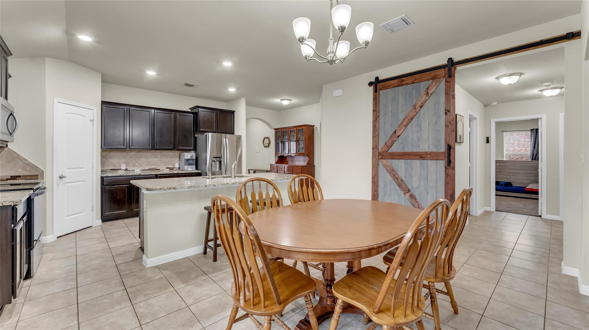 1317 Spicewood Dr, Burnet, TX 78611