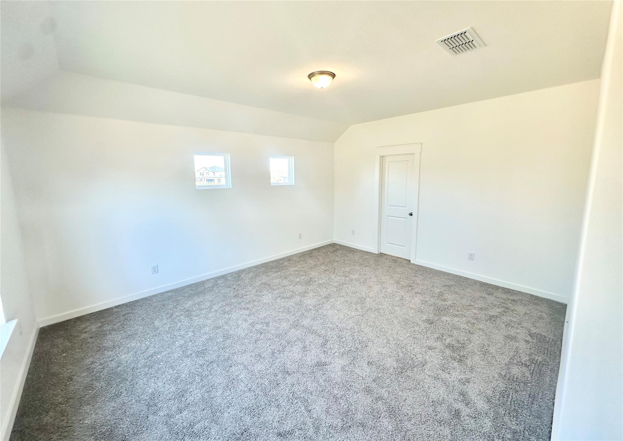 150 Oriole St, Kyle, TX 78640