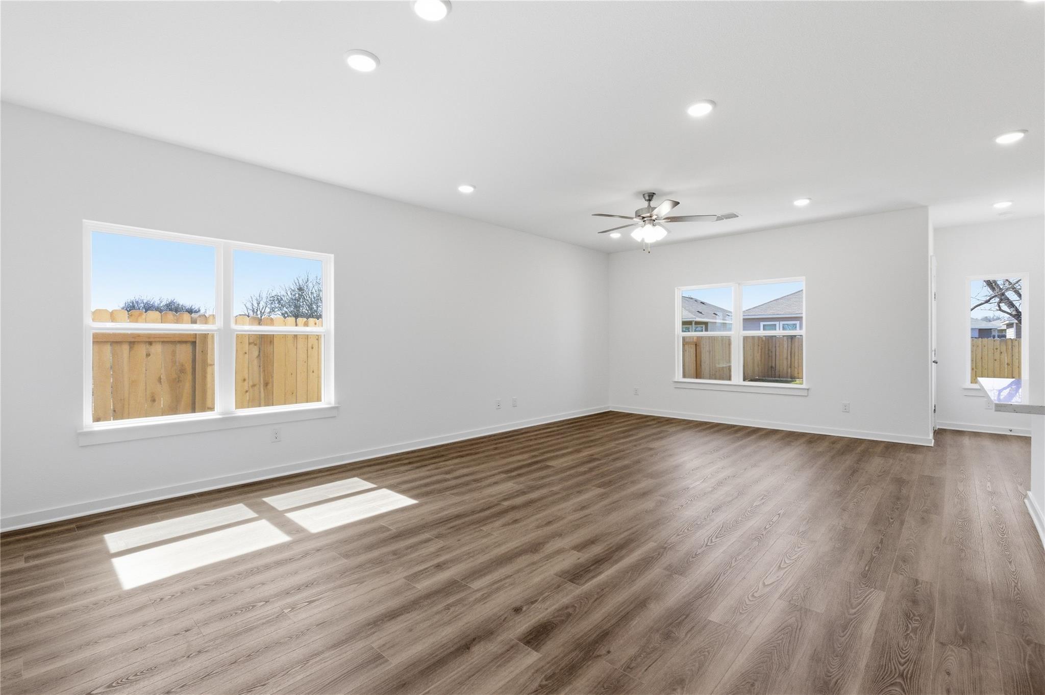 150 Oriole St, Kyle, TX 78640