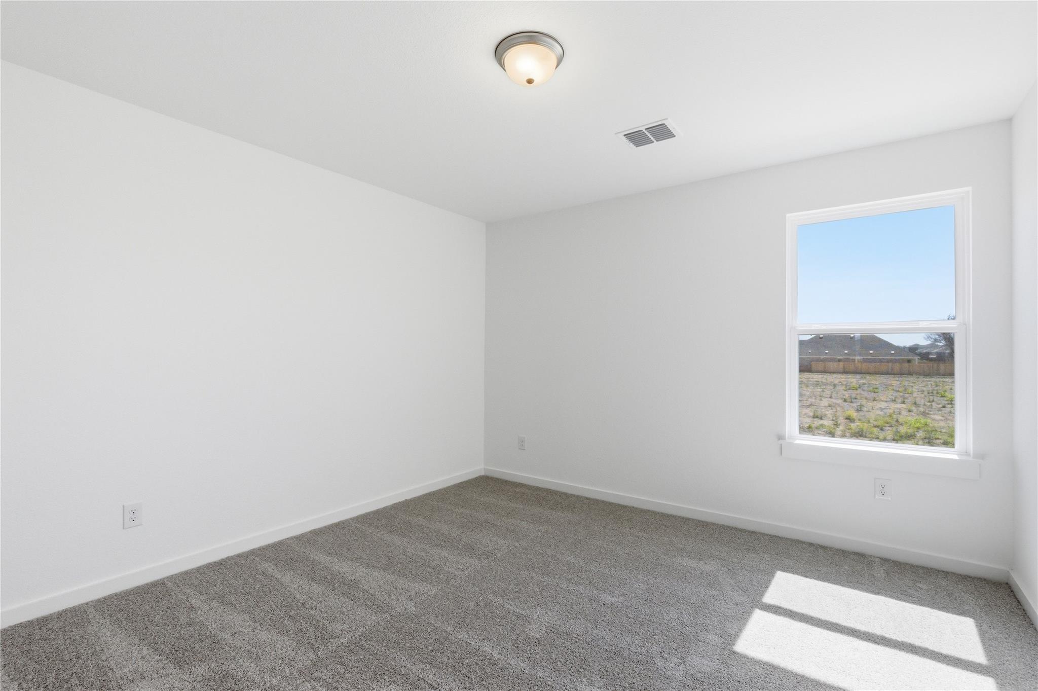 150 Oriole St, Kyle, TX 78640