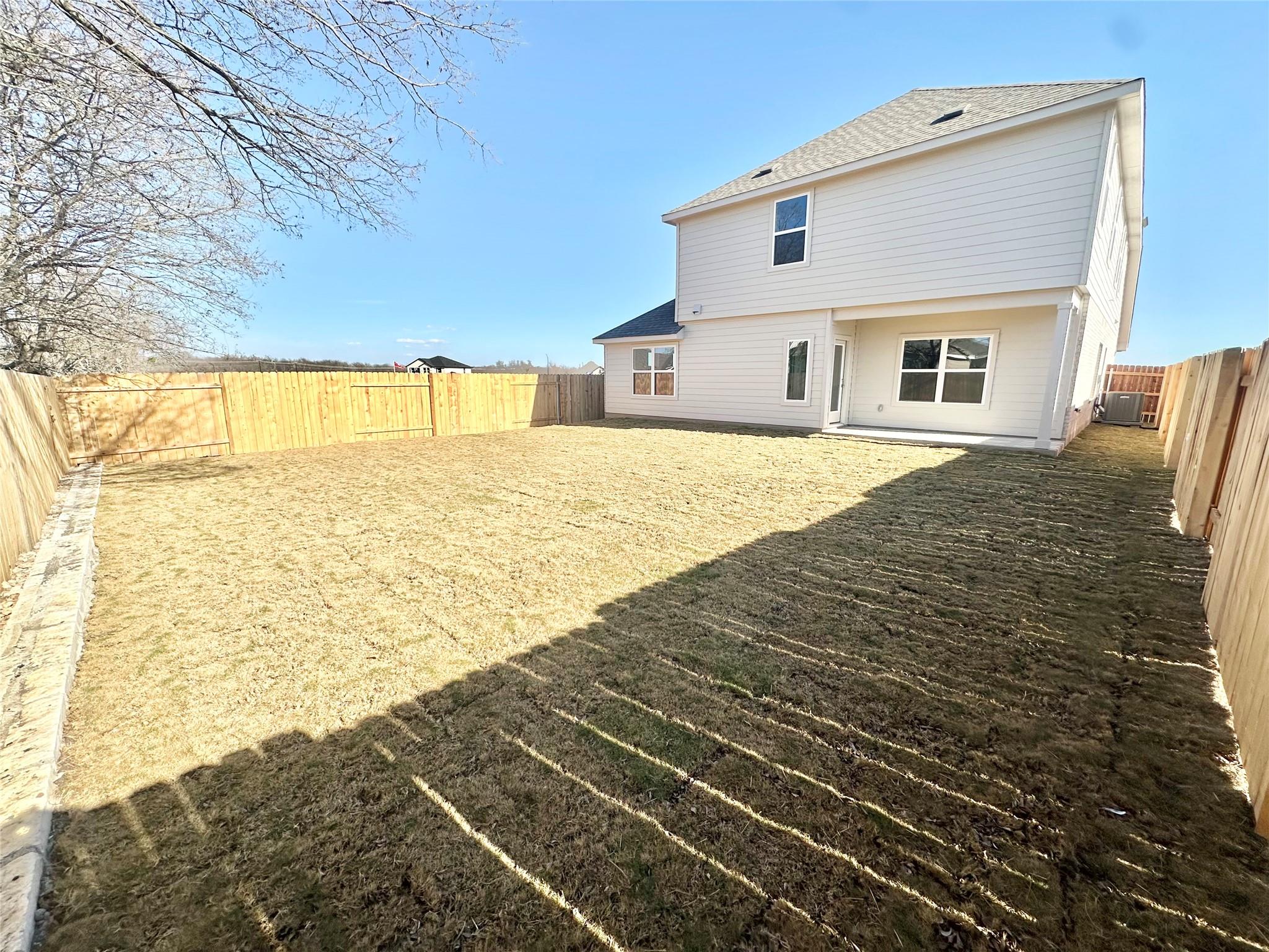 150 Oriole St, Kyle, TX 78640