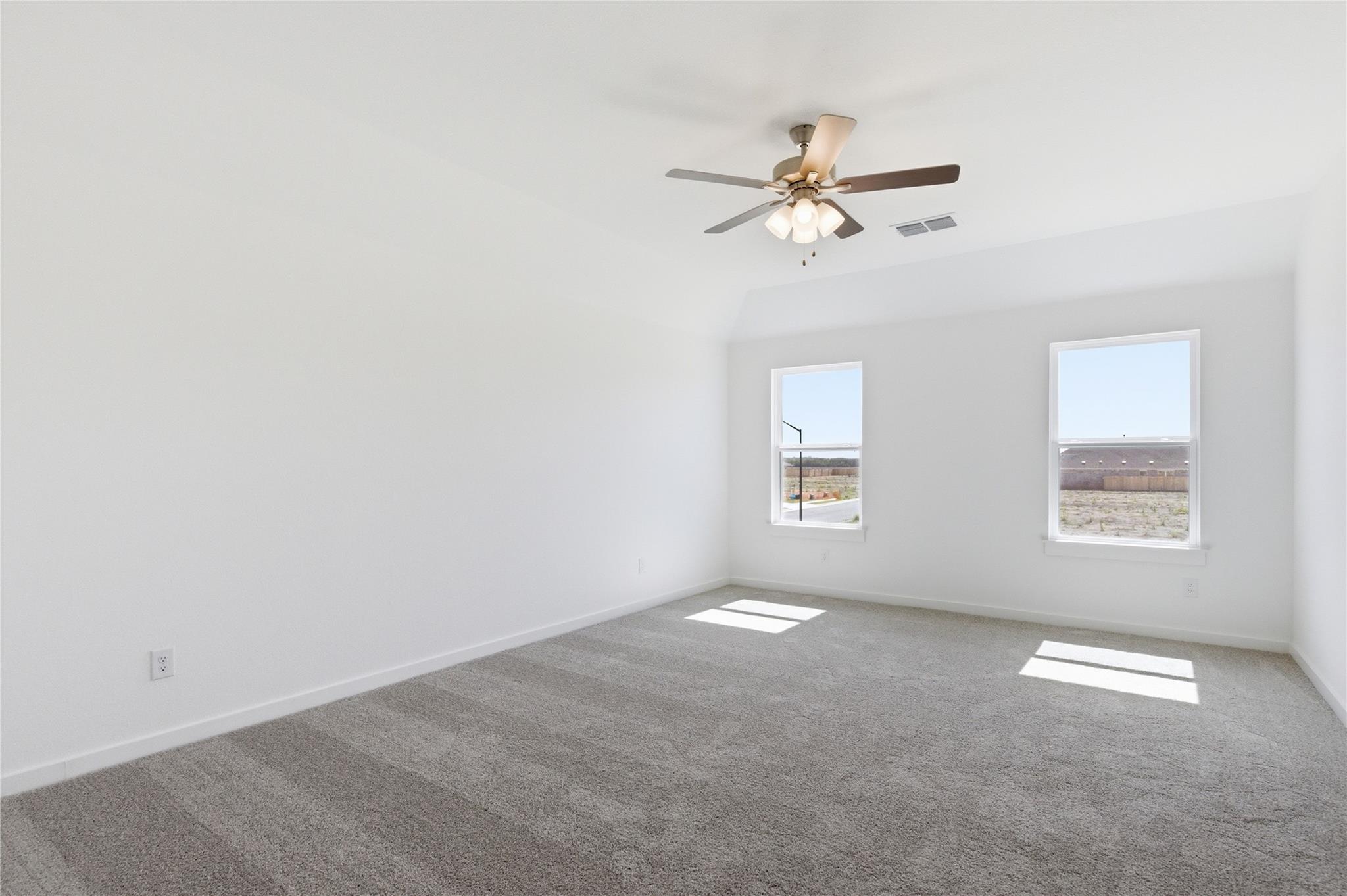 150 Oriole St, Kyle, TX 78640