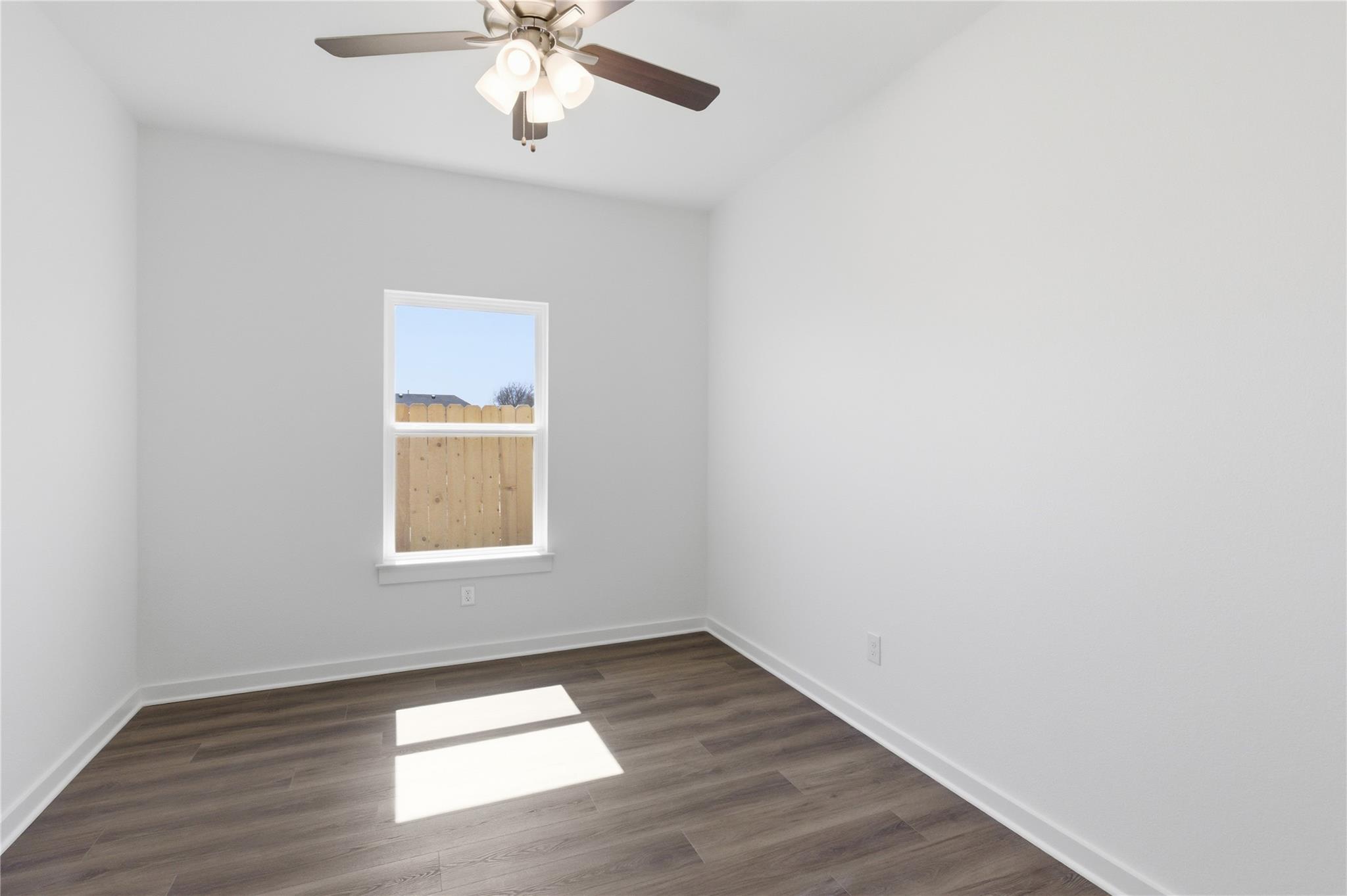 150 Oriole St, Kyle, TX 78640