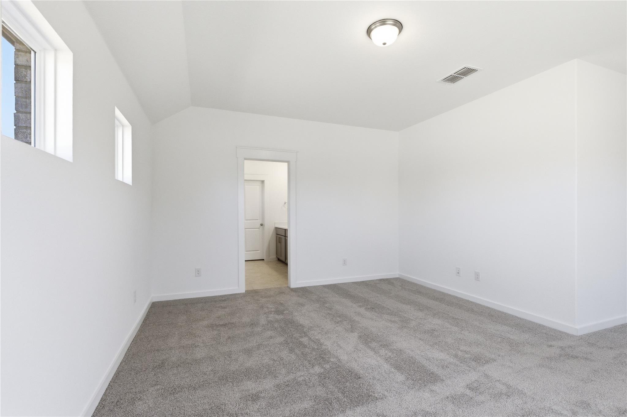 150 Oriole St, Kyle, TX 78640