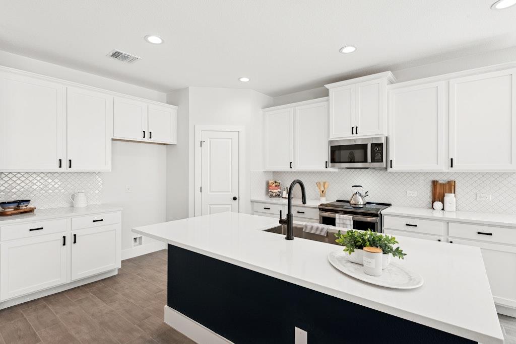 2604 Wilson Ave, Lago Vista, TX 78645