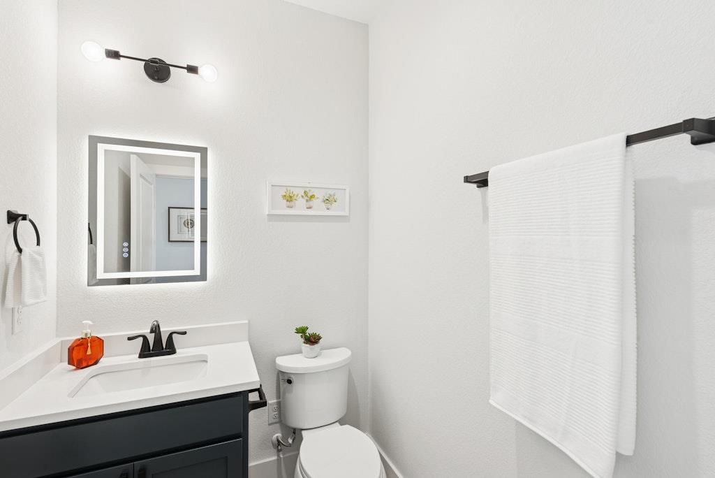 2604 Wilson Ave, Lago Vista, TX 78645