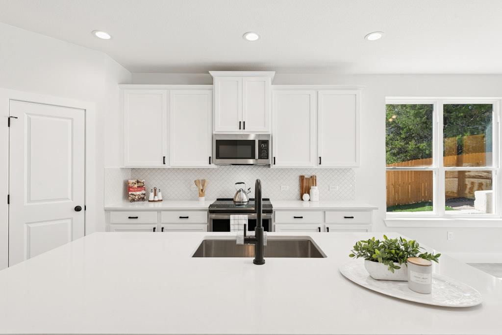 2604 Wilson Ave, Lago Vista, TX 78645