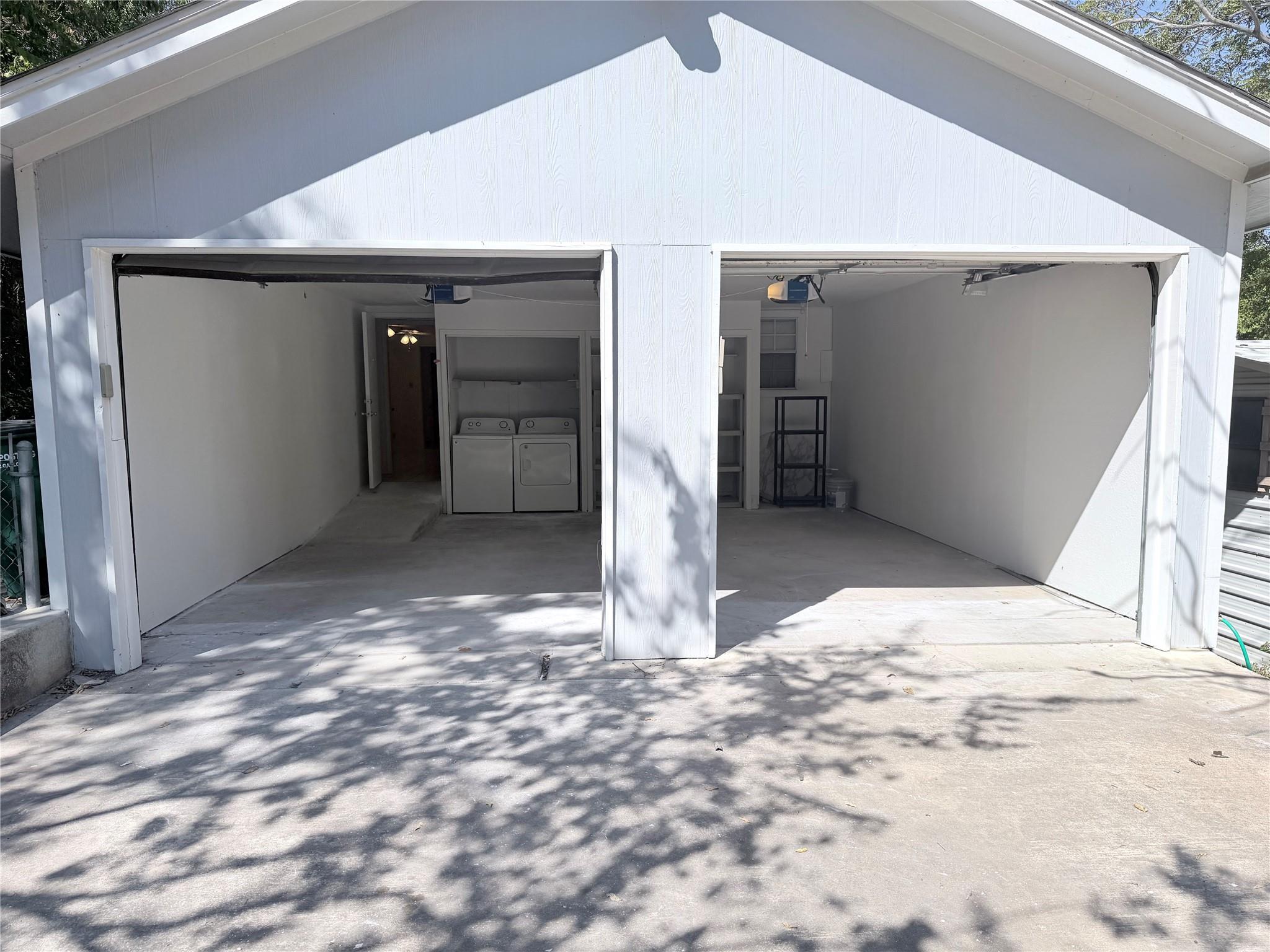 2003 E 12th St, Austin, TX 78702