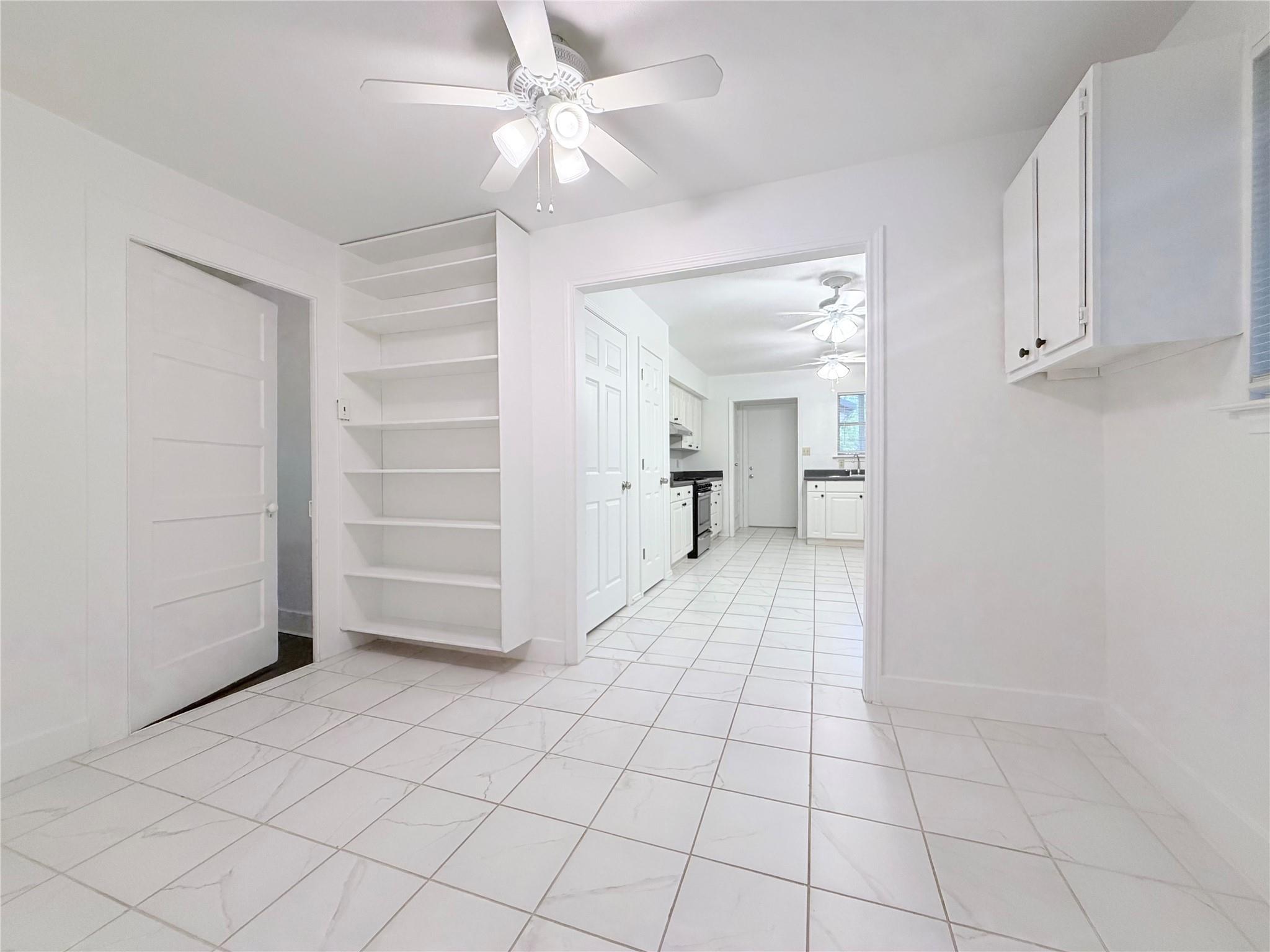 2003 E 12th St, Austin, TX 78702