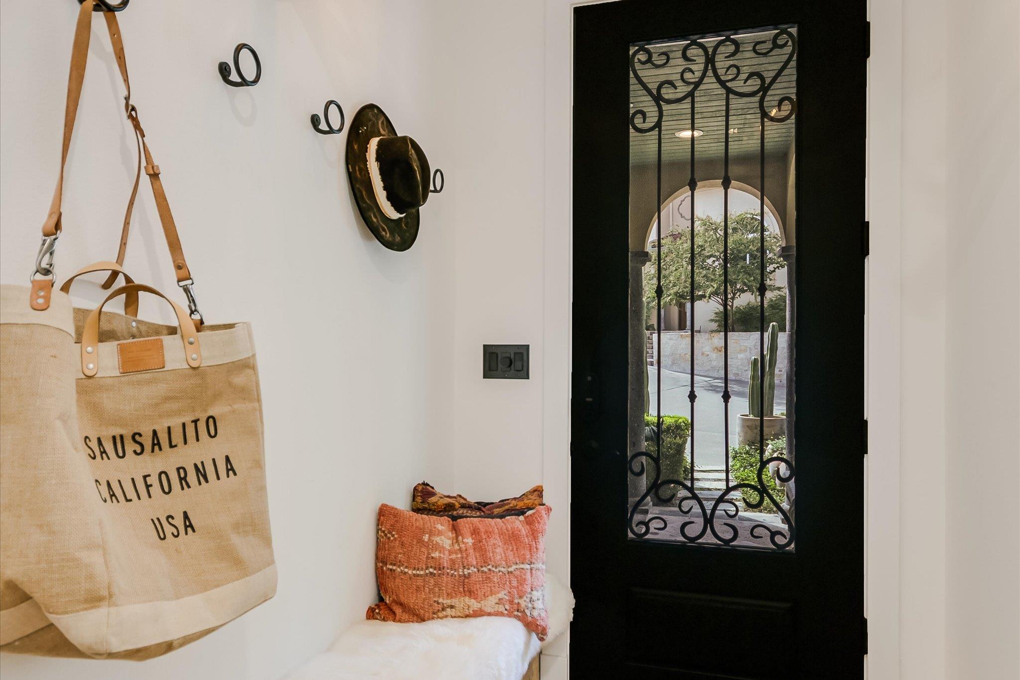 1529 Barton Springs Rd # 7, Austin, TX 78704