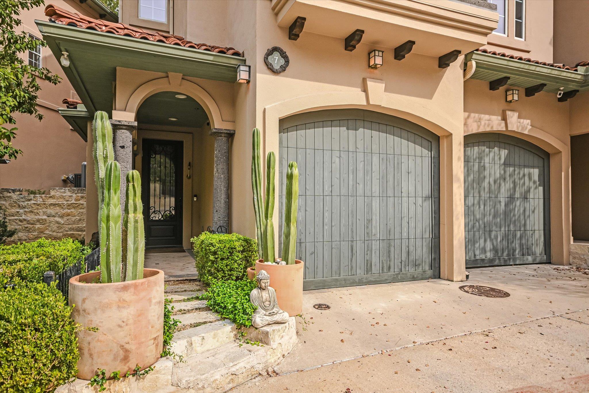 1529 Barton Springs Rd # 7, Austin, TX 78704