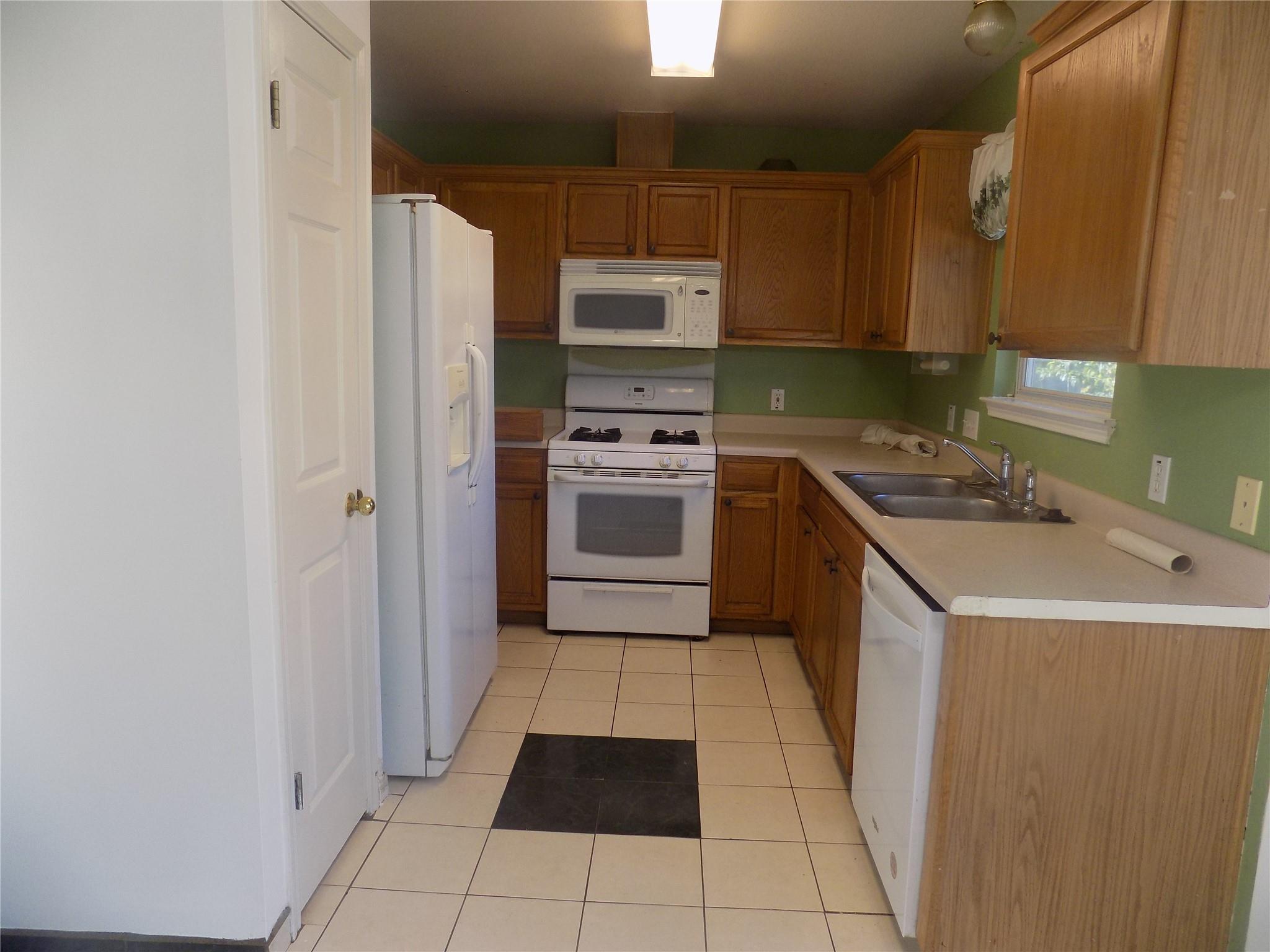 209 Crystal Knoll Blvd, Georgetown, TX 78626