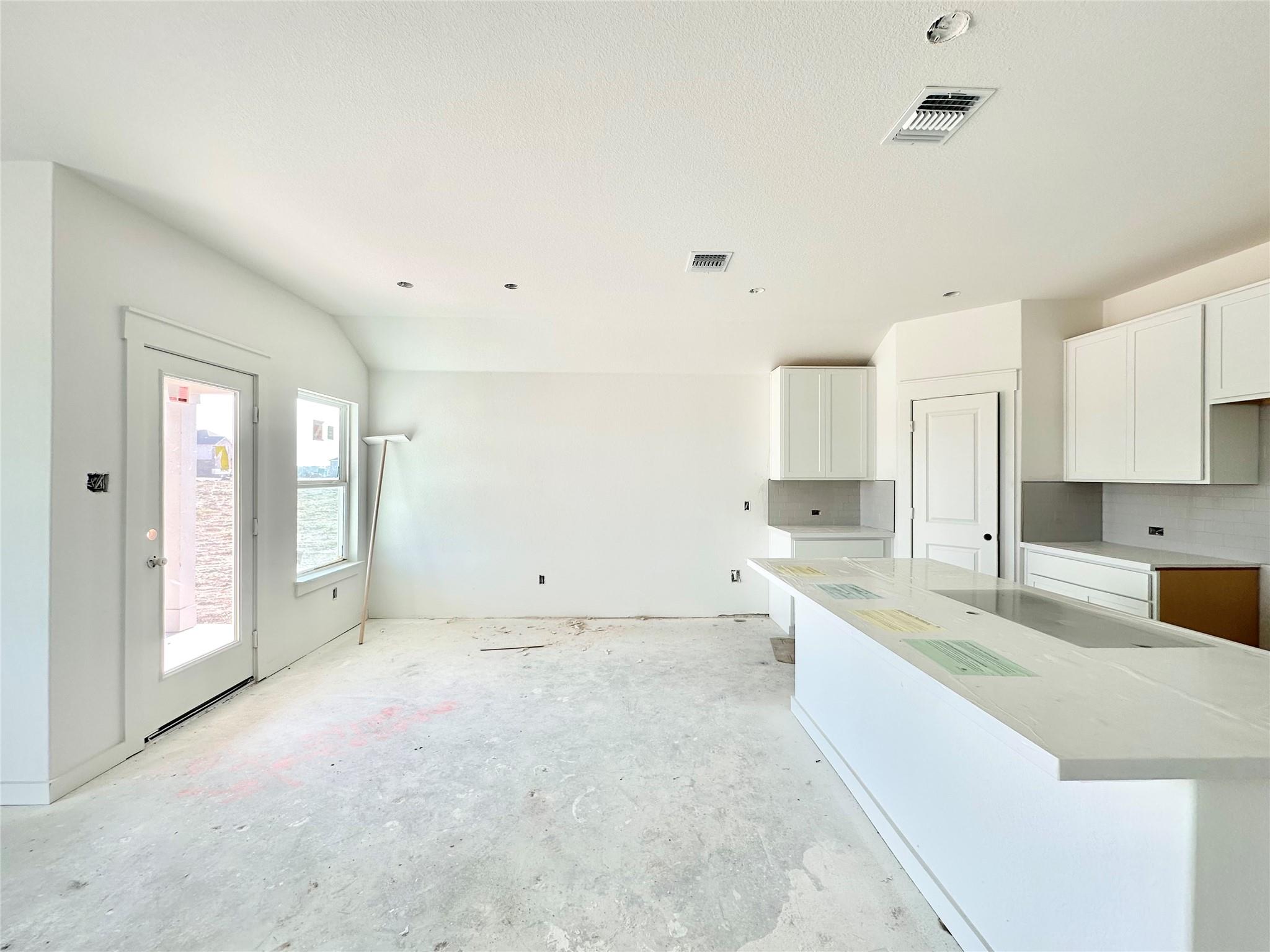 191 Oriole St, Kyle, TX 78640