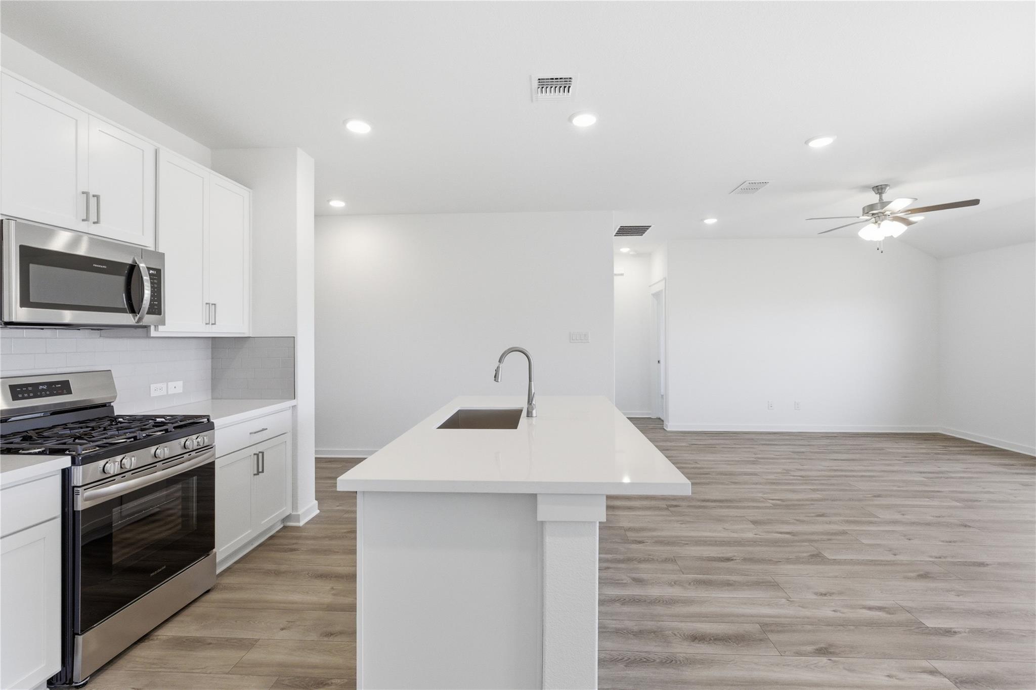 191 Oriole St, Kyle, TX 78640