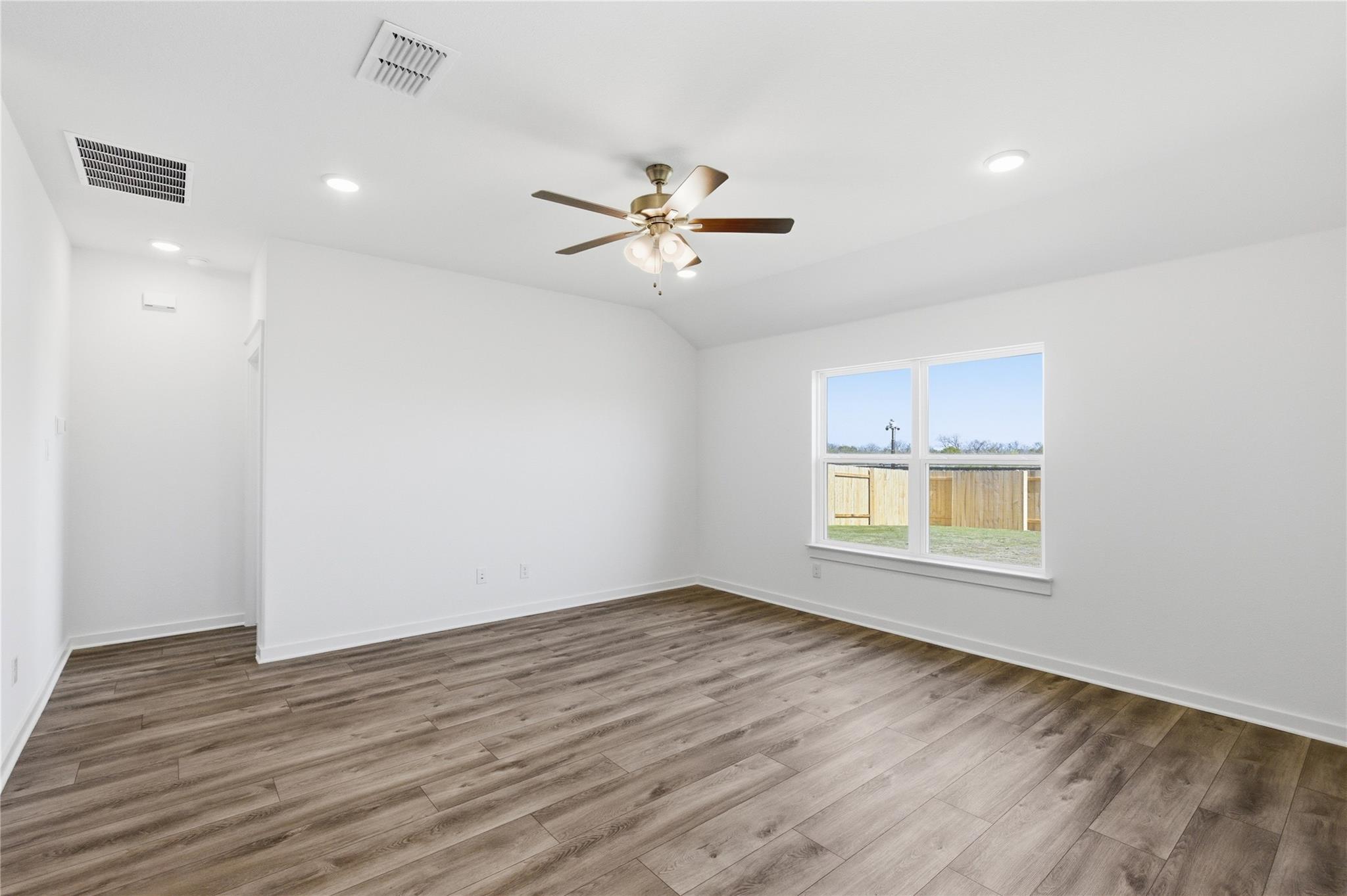 191 Oriole St, Kyle, TX 78640