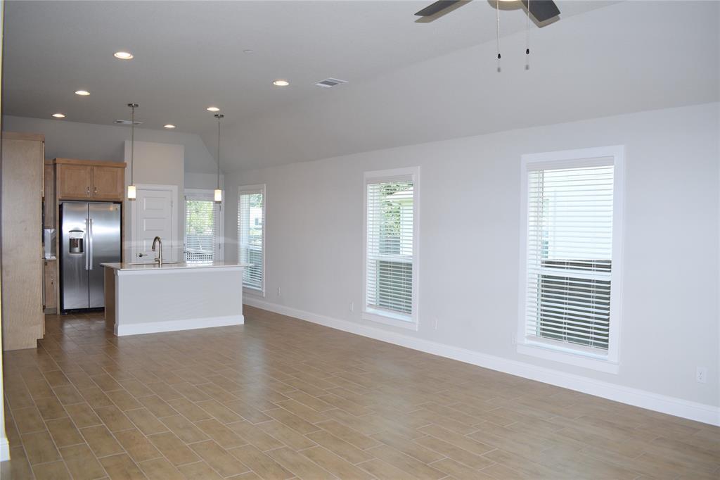 2605 Sam Bass Rd # 25, Round Rock, TX 78681