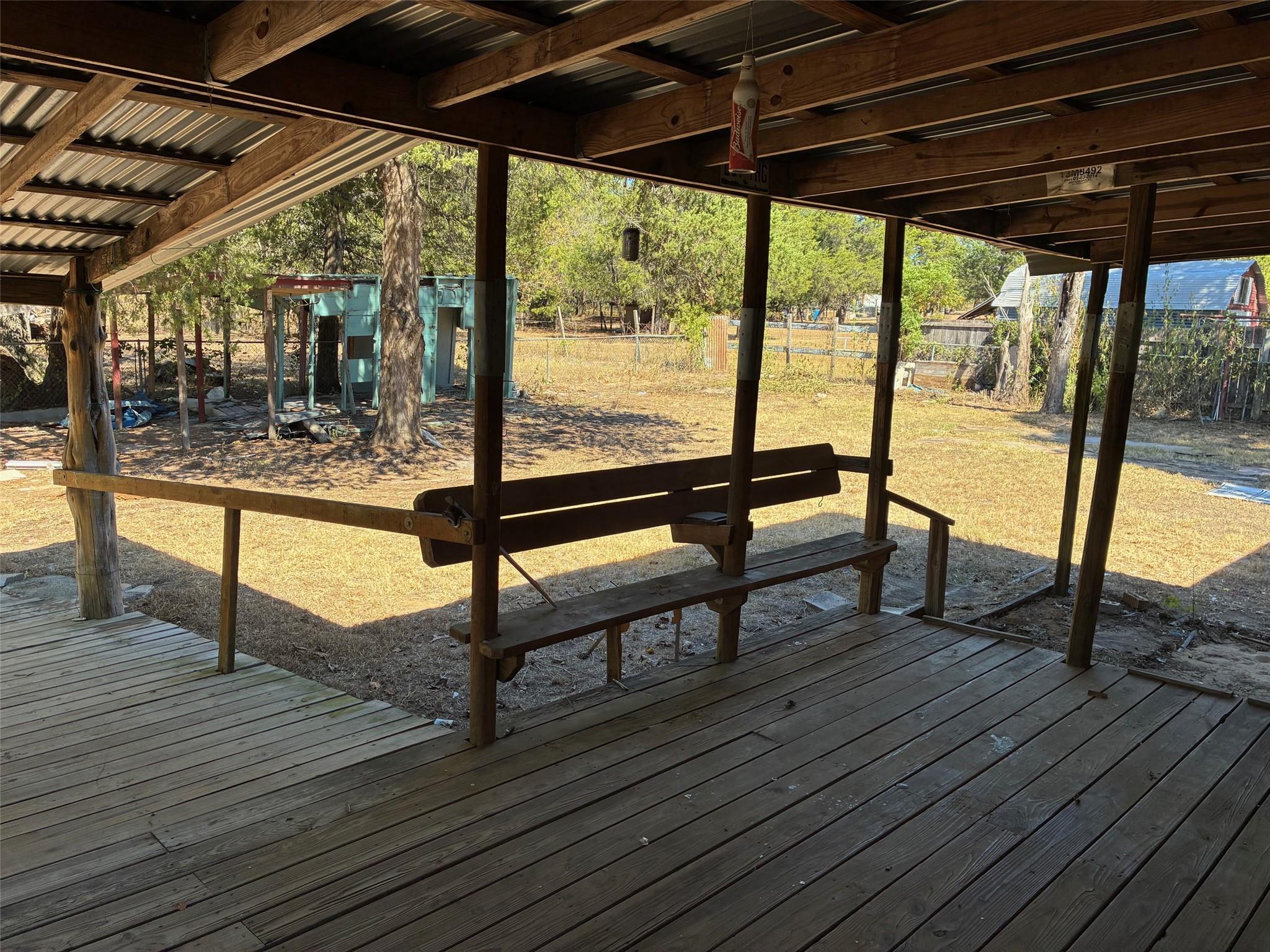 116 Flaming Oak Dr, Bastrop, TX 78602