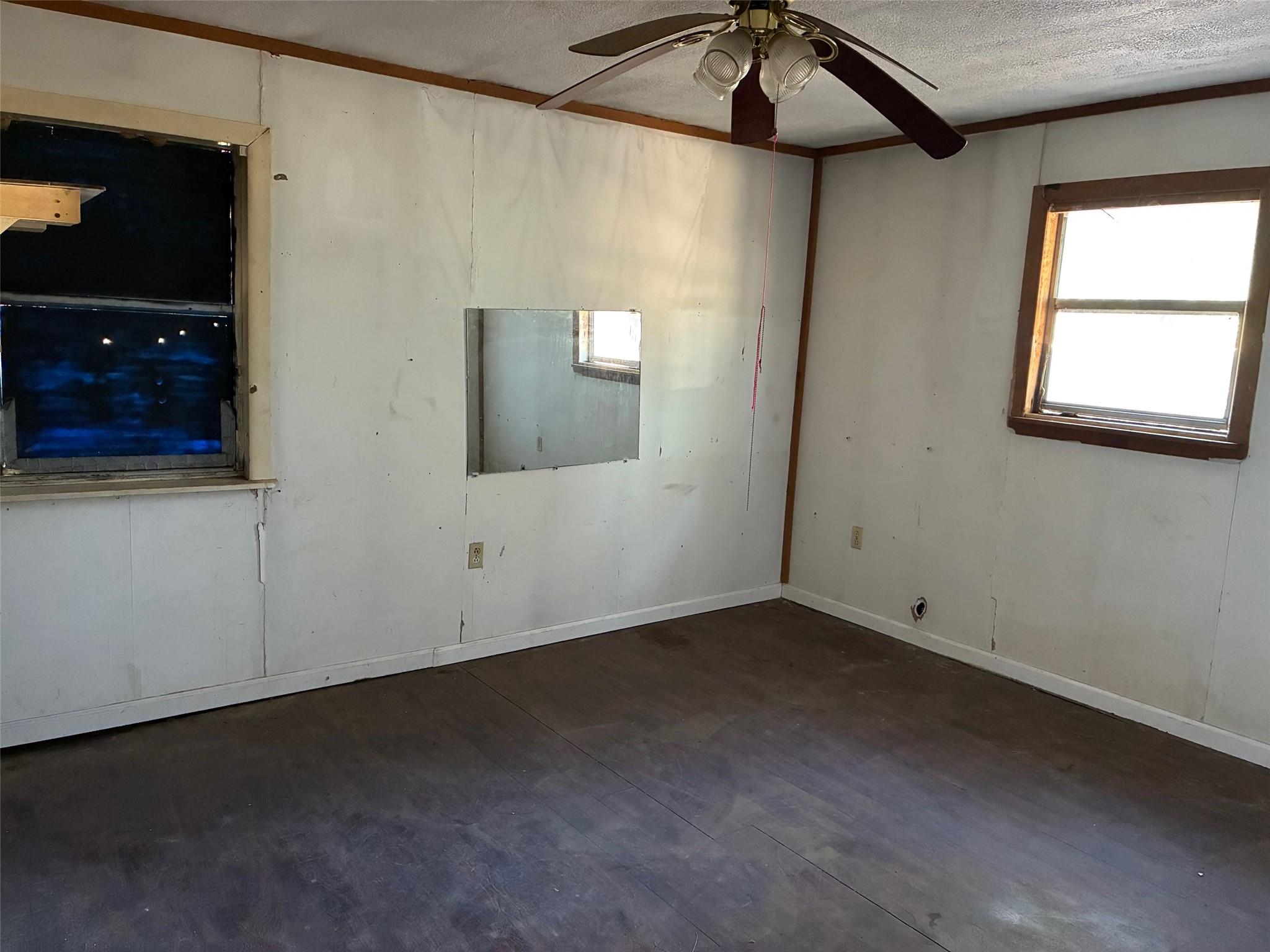 116 Flaming Oak Dr, Bastrop, TX 78602