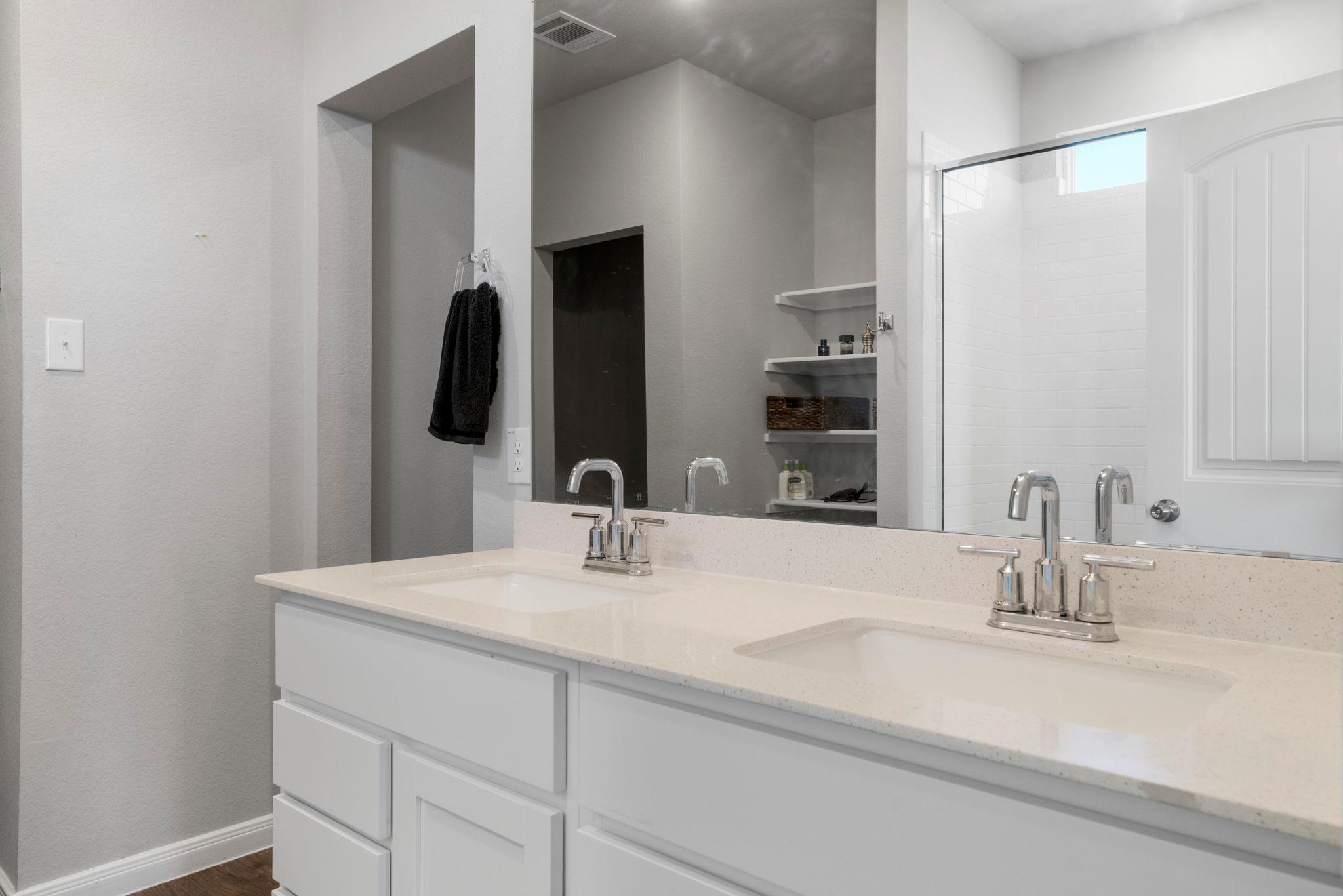 212 Apache Plum Dr, Kyle, TX 78640