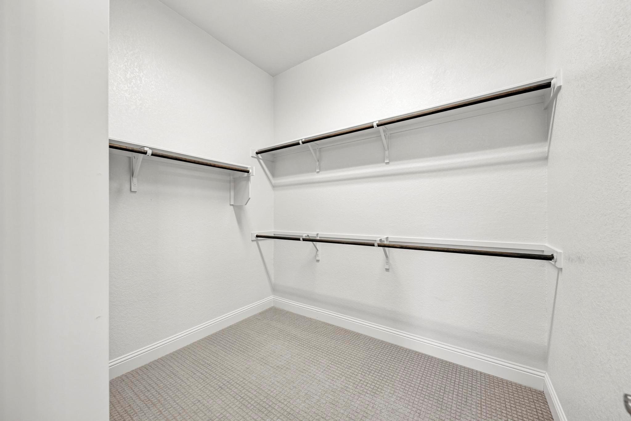 1813 Mazarro Dr, Leander, TX 78641