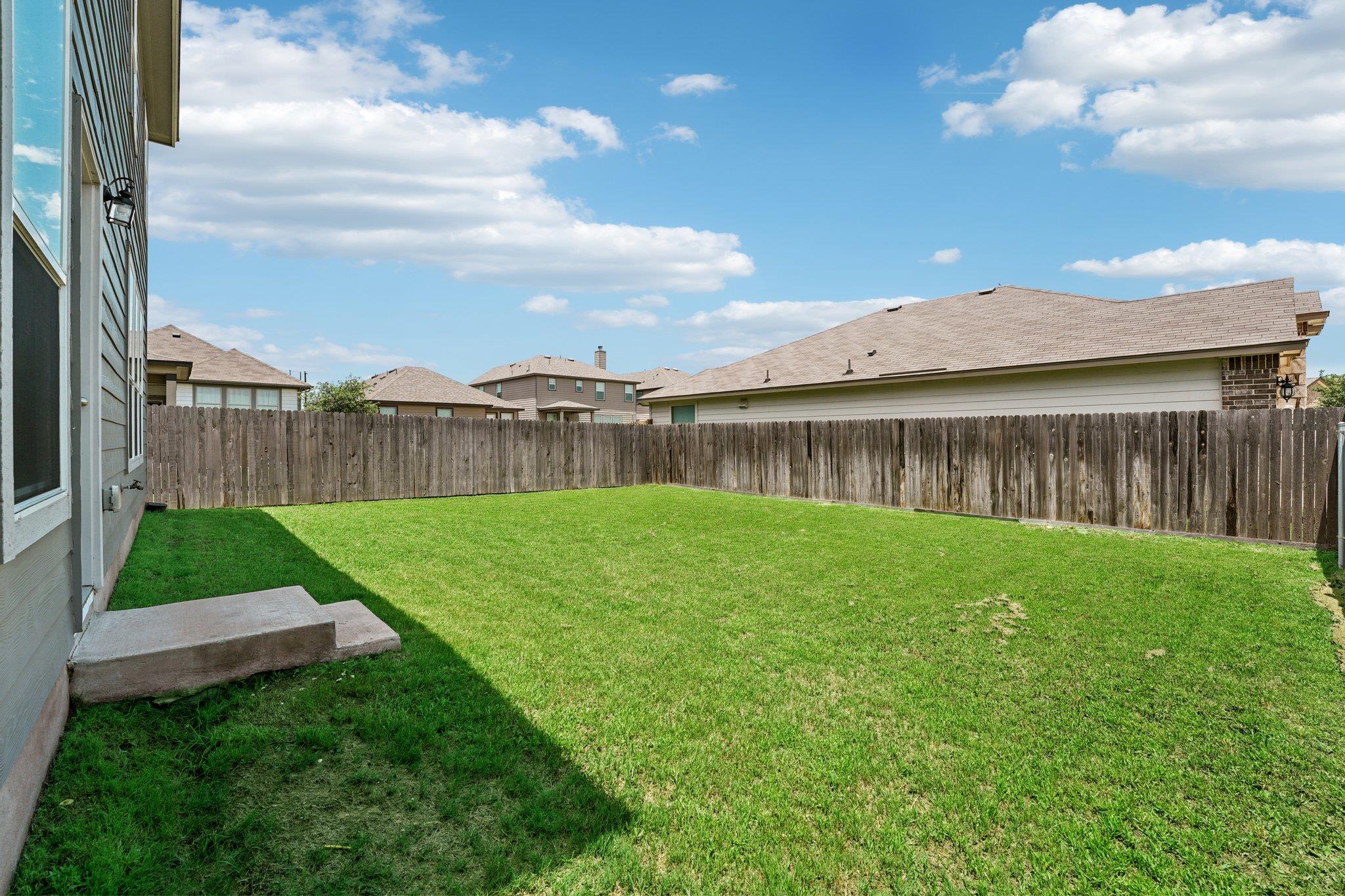 113 Uncle Billy Way, Jarrell, TX 76537