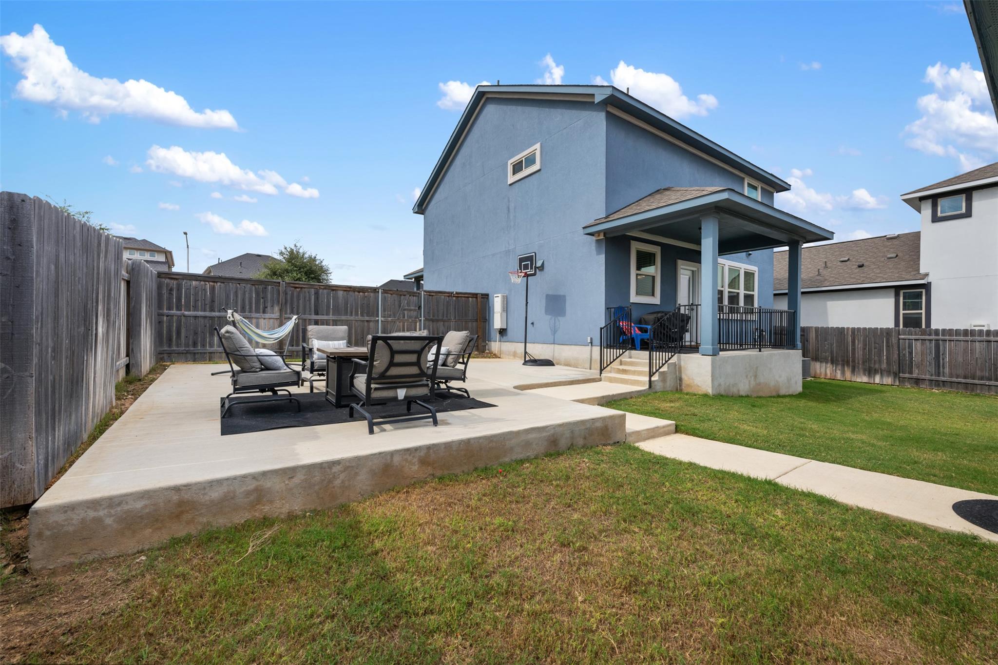 2720 Sage Ranch Dr, Leander, TX 78641