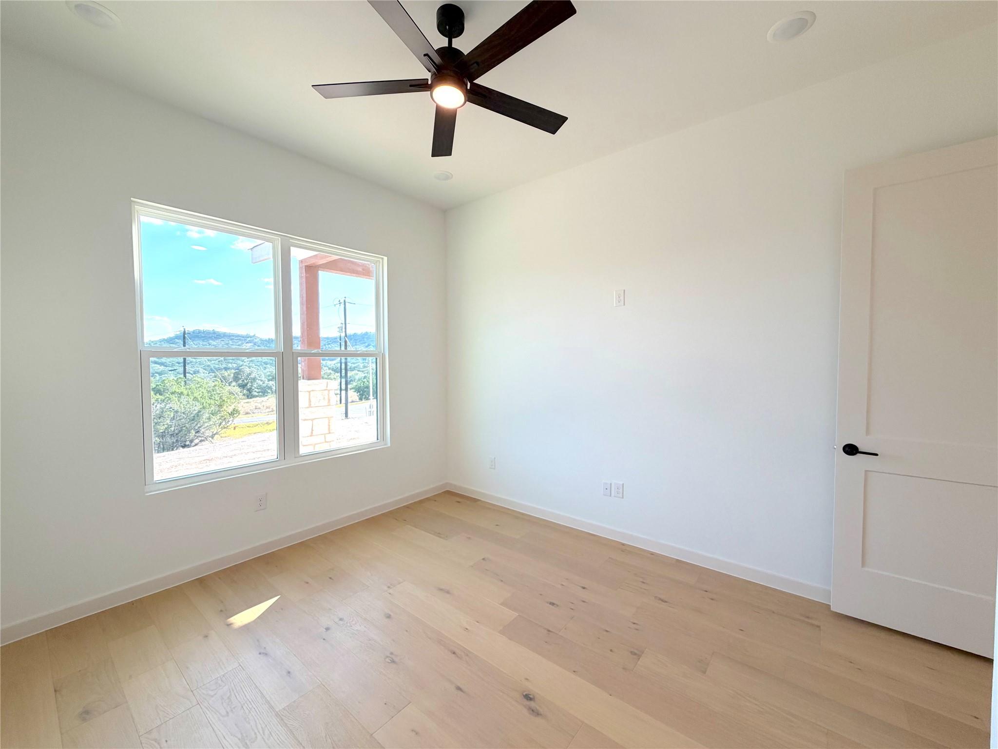 420 Sendera Hills, Canyon Lake, TX 78133