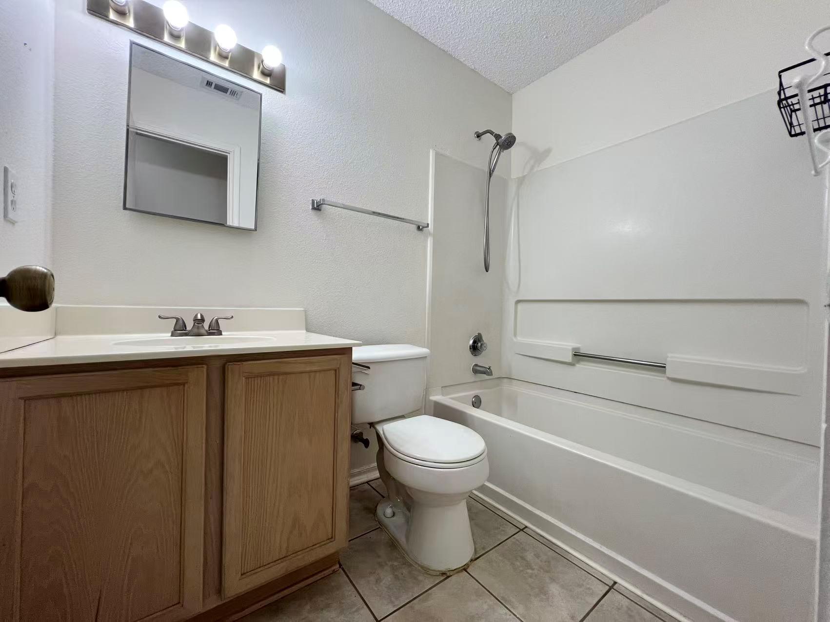 905 Justeford Dr, Pflugerville, TX 78660