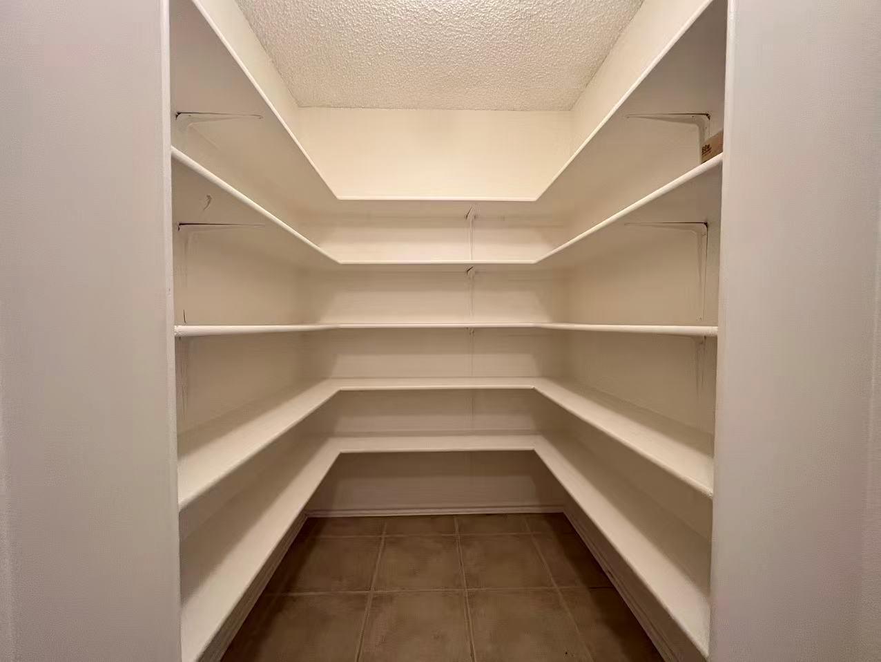 905 Justeford Dr, Pflugerville, TX 78660