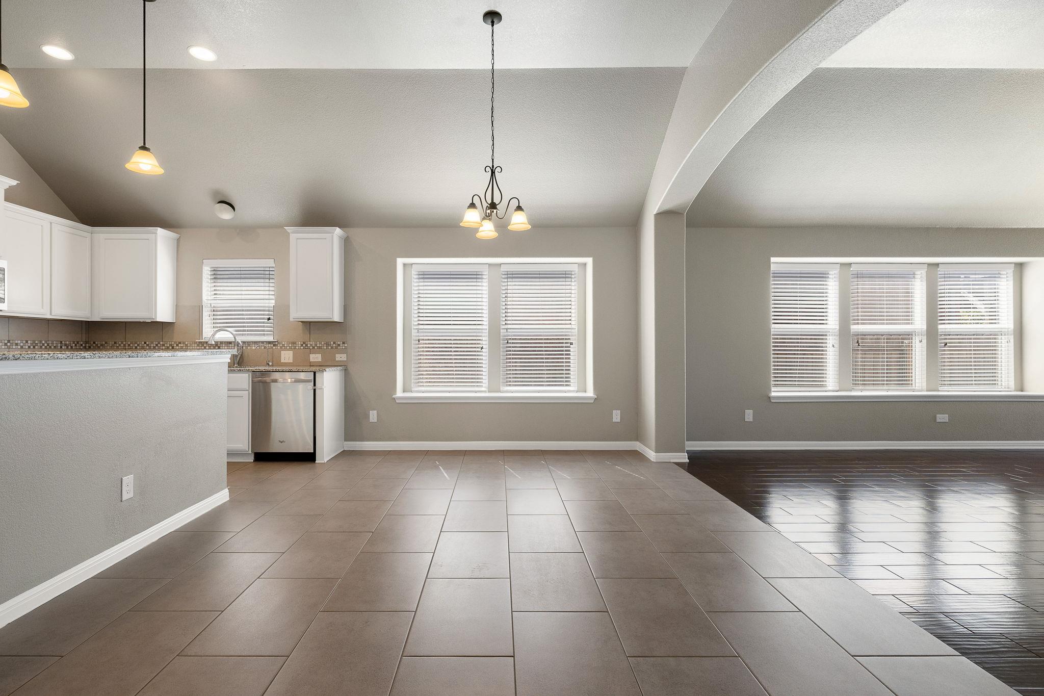 8030 Arezzo Dr, Round Rock, TX 78665