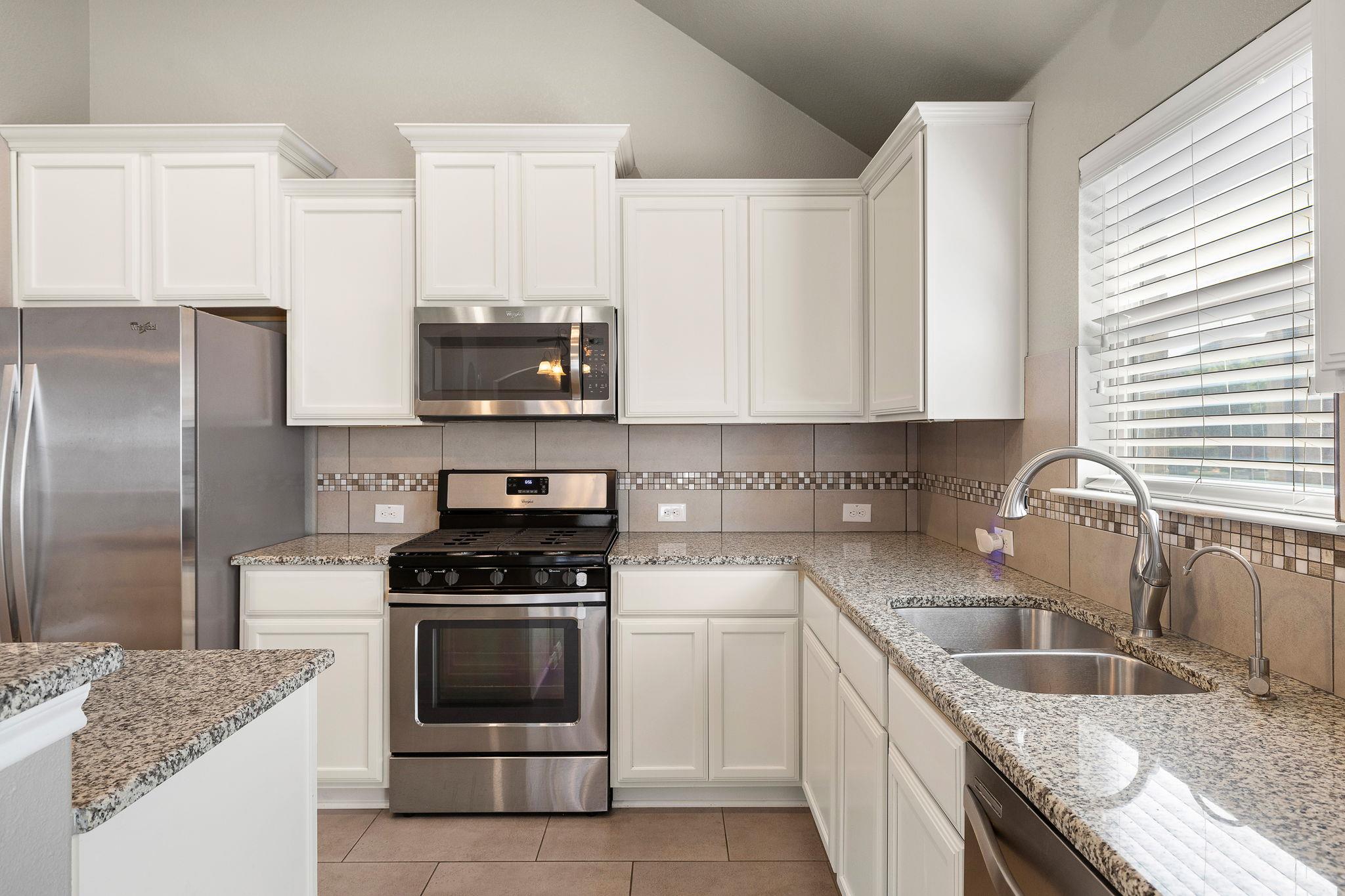 8030 Arezzo Dr, Round Rock, TX 78665