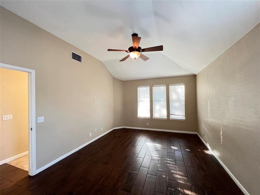 1800 Columbine Ln, Leander, TX 78641