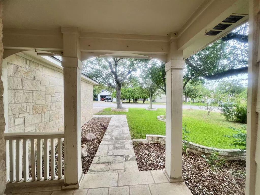 1800 Columbine Ln, Leander, TX 78641