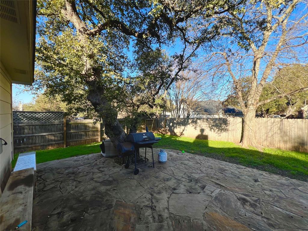 1800 Columbine Ln, Leander, TX 78641