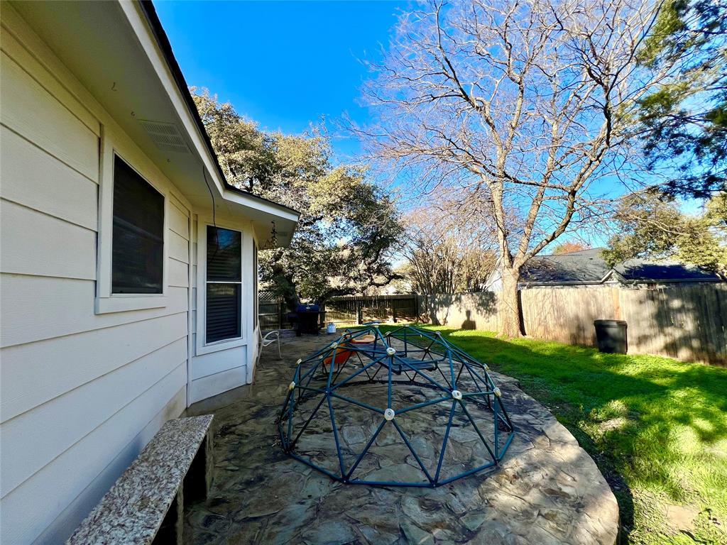 1800 Columbine Ln, Leander, TX 78641