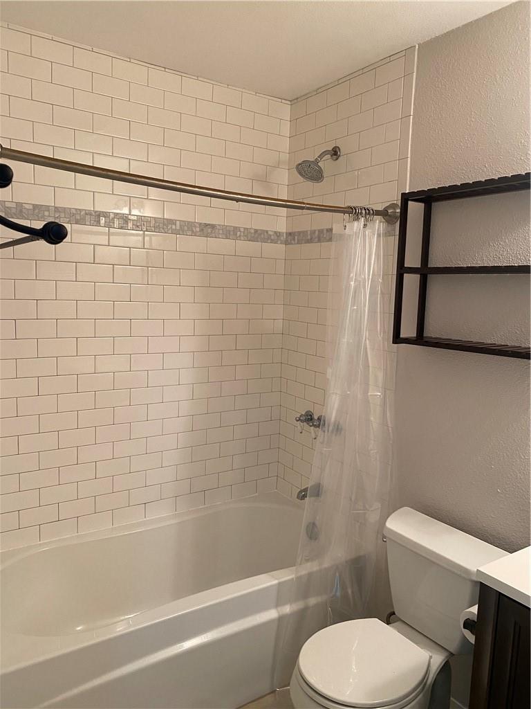 5125 Fort Clark Dr, Austin, TX 78745