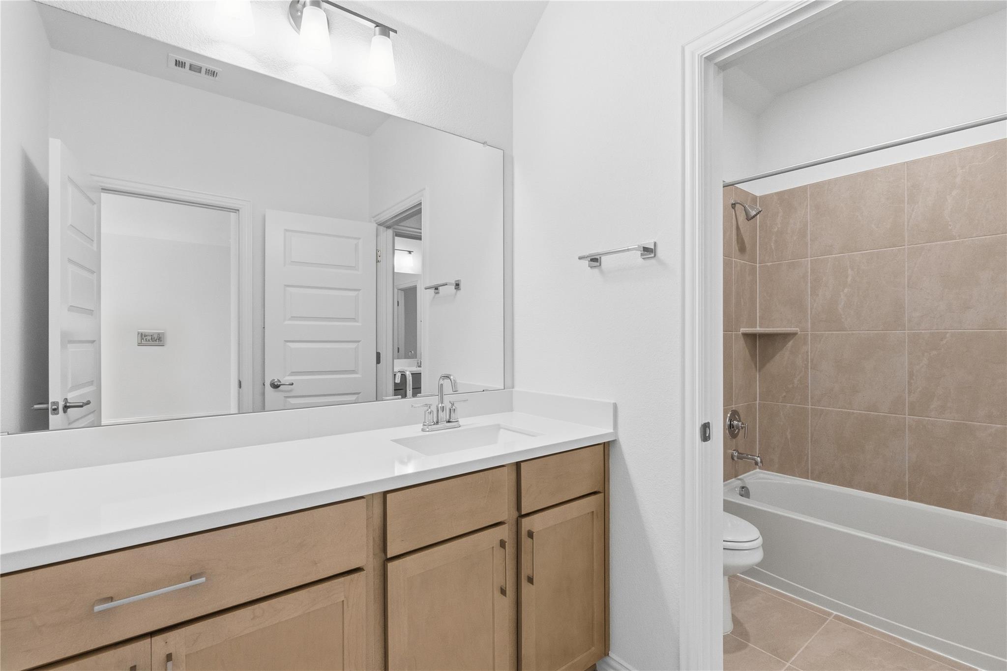 306 Durian Loop, Buda, TX 78610