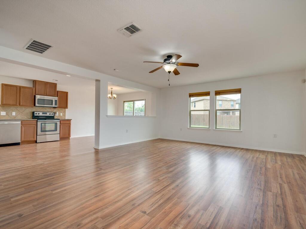 6705 Crosne St, Austin, TX 78754