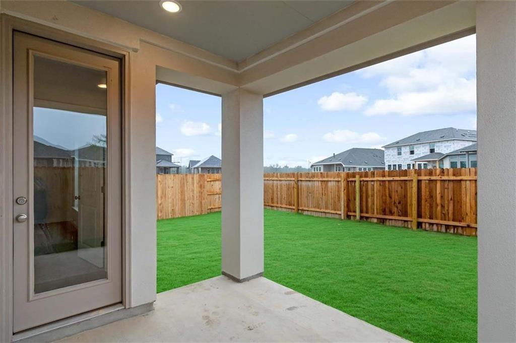 205 Rosebush Dr, Liberty Hill, TX 78642