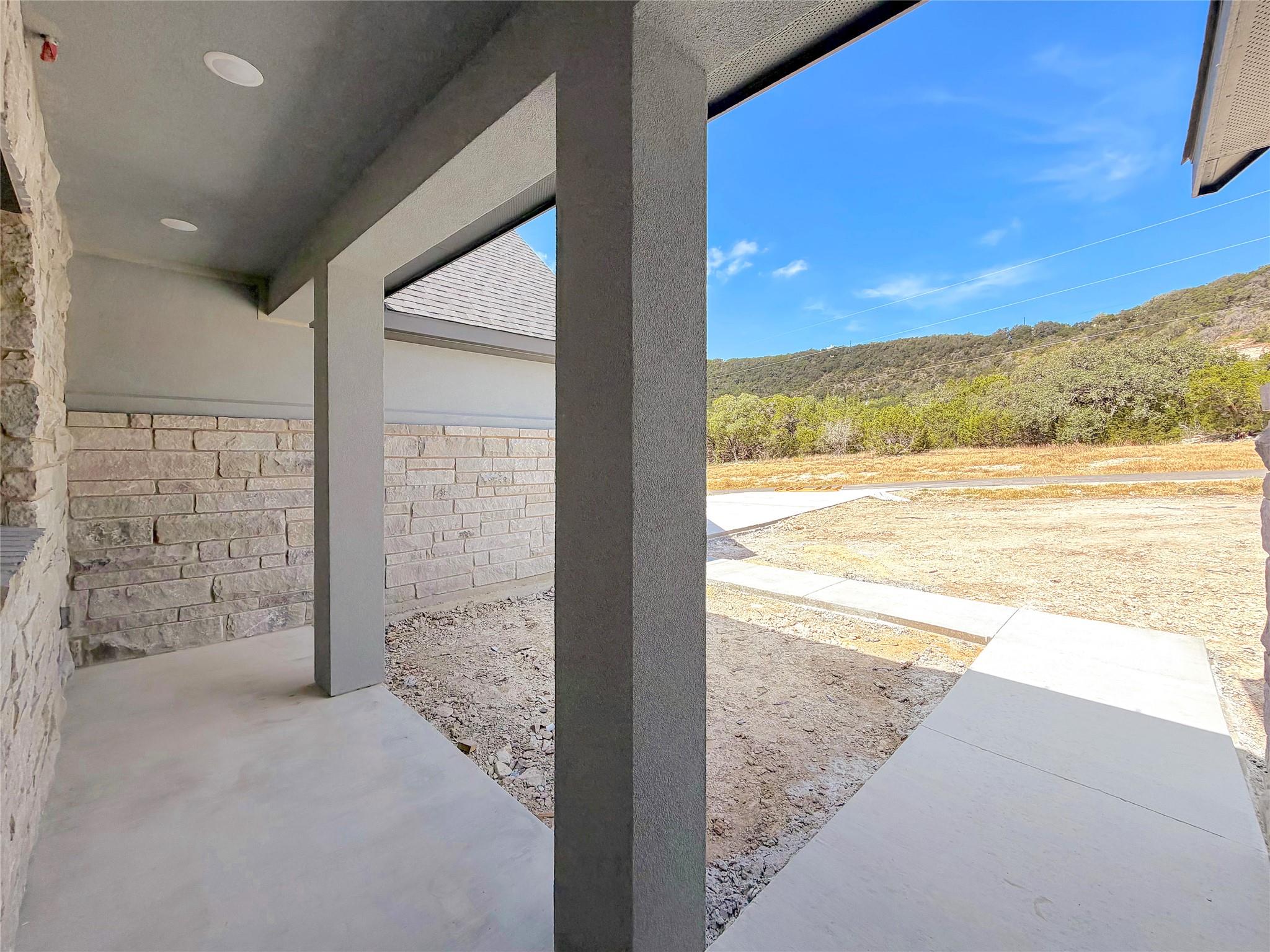 508 Sendera Valley, Canyon Lake, TX 78133