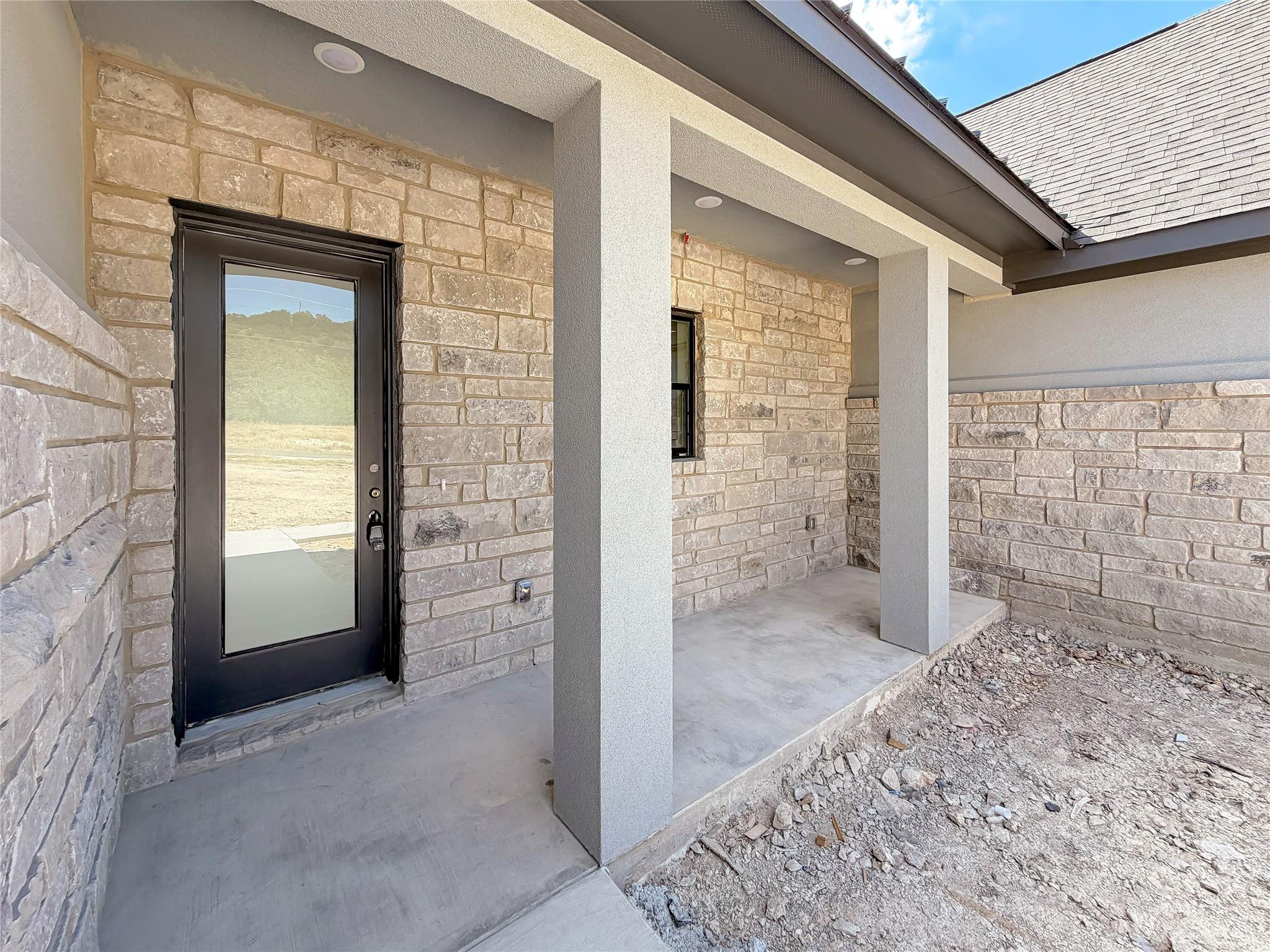 508 Sendera Valley, Canyon Lake, TX 78133