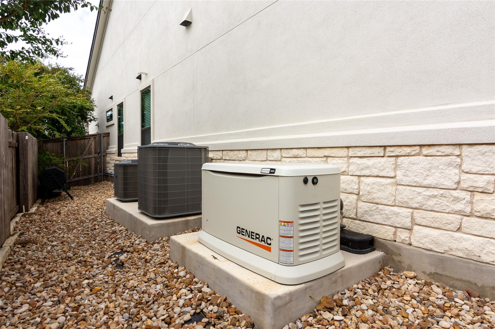 2828 Long Lasso Pass, Leander, TX 78641